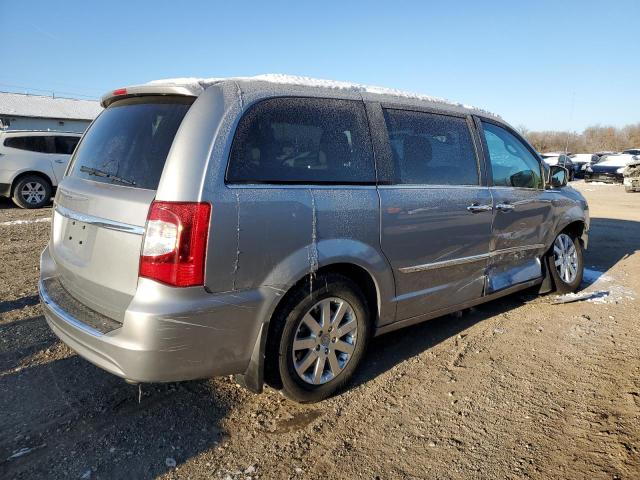 Photo 3 from auction – 2015 CHRYSLER TOWN & COU with VIN 2C4RC1BG7FR589612