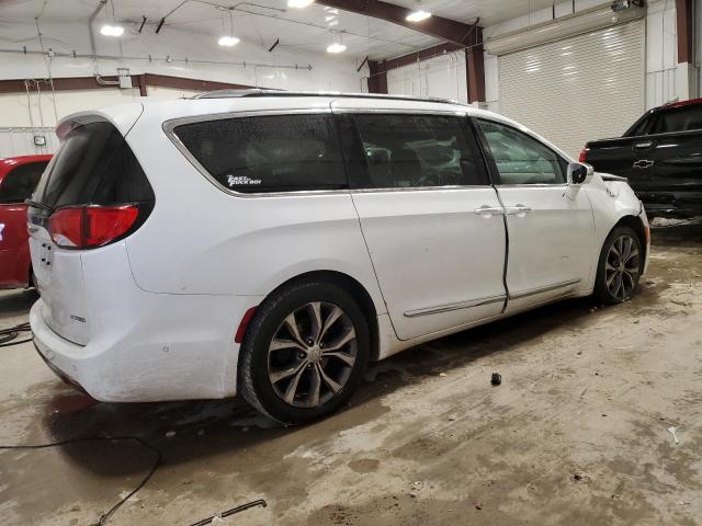 Photo 3 from auction – 2017 CHRYSLER PACIFICA L with VIN 2C4RC1GG5HR652895