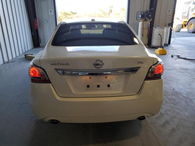 Photo 6 from auction – 2015 NISSAN ALTIMA 2.5 with VIN 1N4AL3AP4FC104030