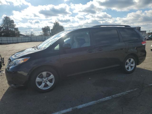 TOYOTA SIENNA LE 2011 with VIN 5TDKK3DC5BS079089 - Photo from auction