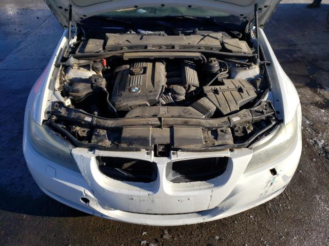 Photo 11 from auction – 2011 BMW 328 XI with VIN WBAPK7C52BF197100