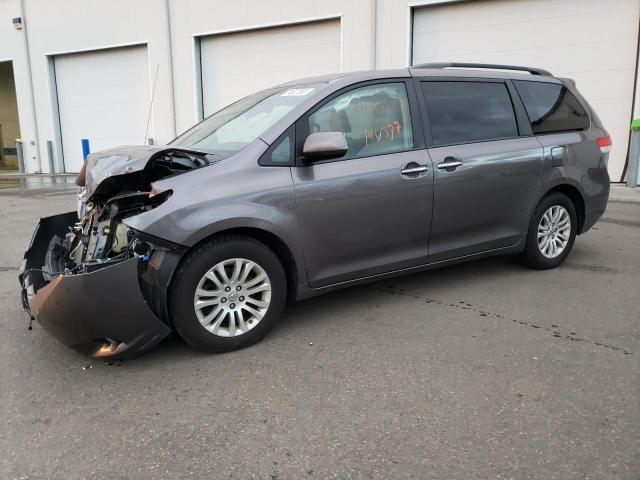 TOYOTA SIENNA XLE 2014 with VIN 5TDYK3DC5ES522632 - Photo from auction