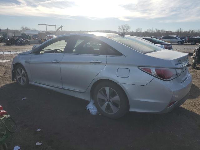 Photo 2 from auction – 2012 HYUNDAI SONATA HYB with VIN KMHEC4A4XCA054597