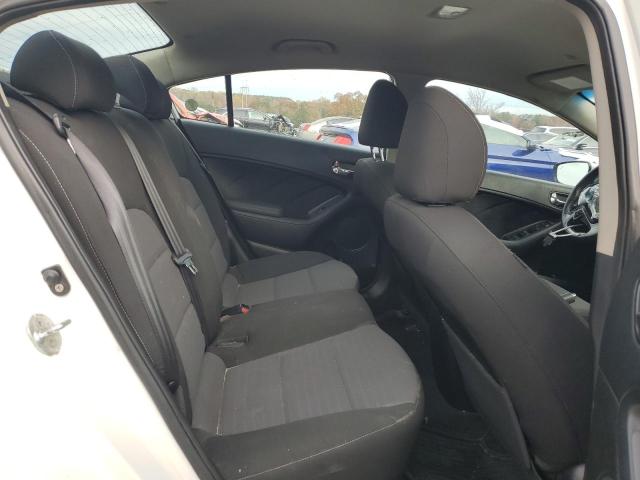 Photo 10 from auction – 2017 KIA FORTE LX with VIN 3KPFL4A71HE140372