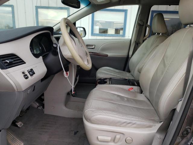Photo 7 from auction – 2011 TOYOTA SIENNA XLE with VIN 5TDYK3DC9BS065433