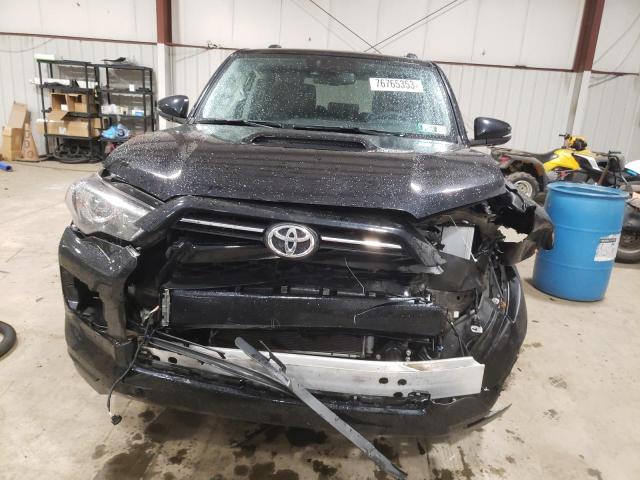 Photo 5 from auction – 2022 TOYOTA 4RUNNER SR with VIN JTESU5JR2N5977301