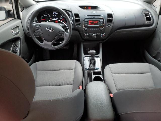Photo 8 from auction – 2017 KIA FORTE LX with VIN 3KPFK4A77HE115527