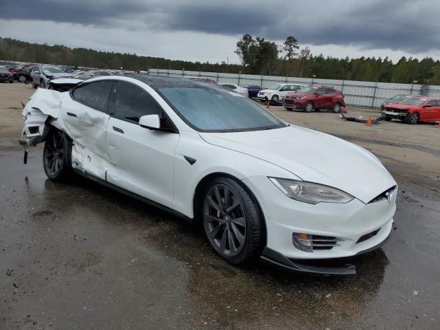 Photo 4 from auction – 2015 TESLA MODEL S P8 with VIN 5YJSA1H4XFF083983