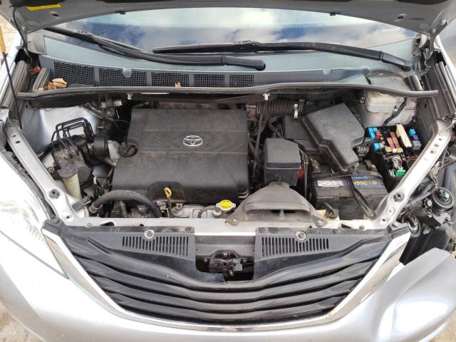 Photo 12 from auction – 2014 TOYOTA SIENNA LE with VIN 5TDKK3DC9ES504995
