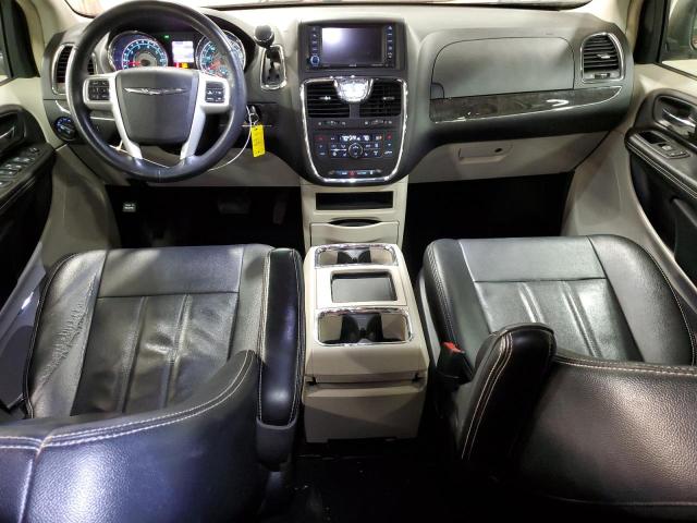 Photo 8 from auction – 2015 CHRYSLER TOWN & COU with VIN 2C4RC1BG3FR755124