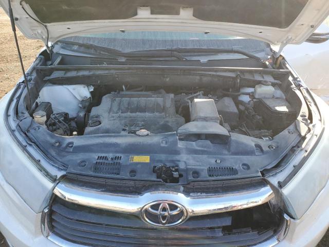 Photo 12 from auction – 2016 TOYOTA HIGHLANDER with VIN 5TDJKRFH8GS281844