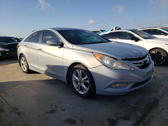 Photo 4 from auction – 2013 HYUNDAI SONATA SE with VIN 5NPEC4AC8DH652788