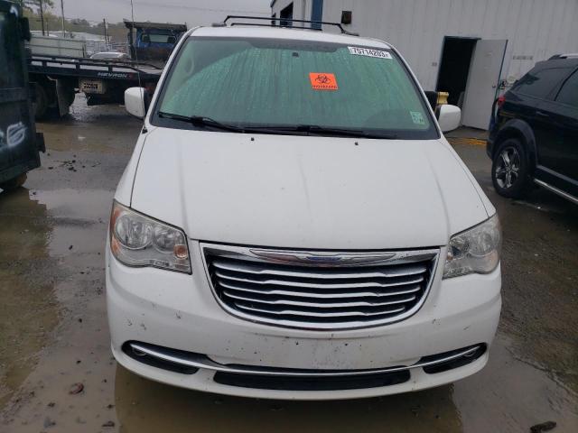 Photo 5 from auction – 2015 CHRYSLER TOWN & COU with VIN 2C4RC1BG3FR577327