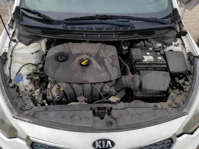 Photo 11 from auction – 2015 KIA FORTE LX with VIN KNAFX4A67F5437275