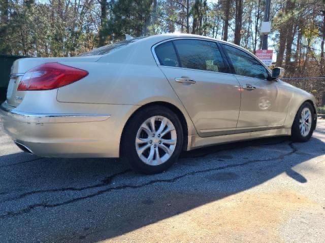 Photo 4 from auction – 2012 HYUNDAI GENESIS 3. with VIN KMHGC4DD2CU176387