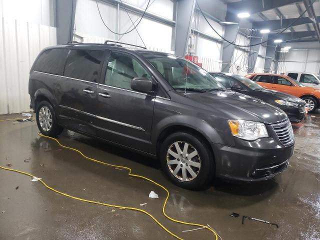 Photo 4 from auction – 2016 CHRYSLER TOWN & COU with VIN 2C4RC1BG4GR113352