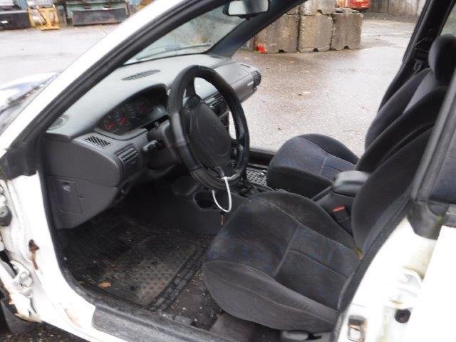 Photo 7 from auction – 1998 DODGE NEON HIGHL with VIN 1B3ES47Y1WD575617