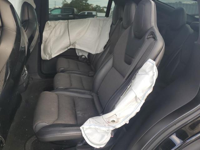 Photo 11 from auction – 2016 TESLA MODEL X with VIN 5YJXCAE22GF015293
