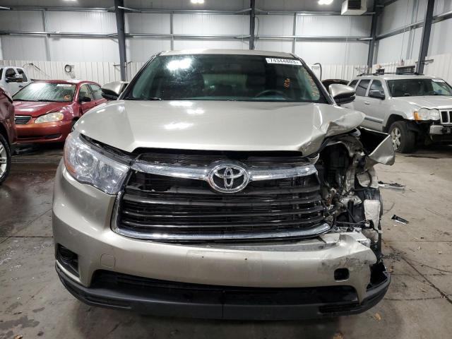 Photo 5 from auction – 2016 TOYOTA HIGHLANDER with VIN 5TDBKRFH0GS345220