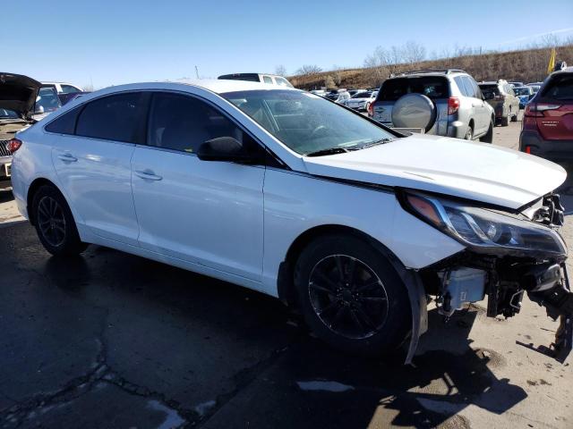 Photo 4 from auction – 2017 HYUNDAI SONATA SE with VIN 5NPE24AF3HH452355