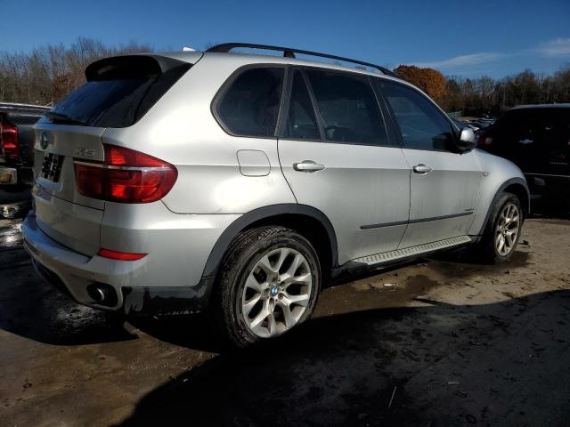 Photo 3 from auction – 2012 BMW X5 XDRIVE3 with VIN 5UXZV4C50CL753729