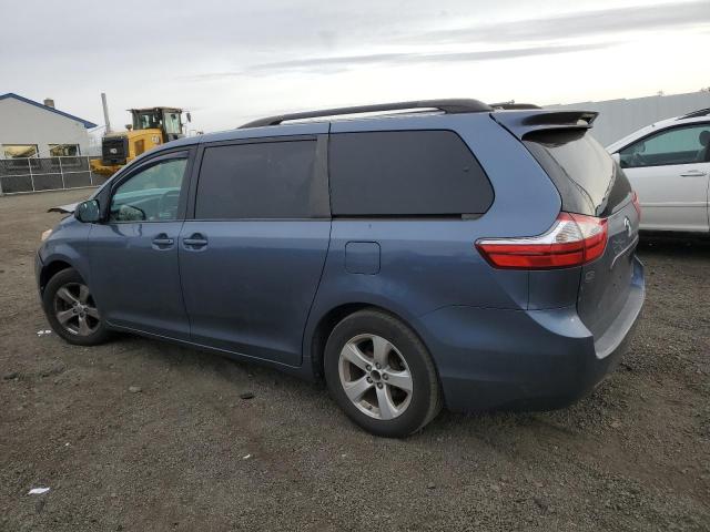Photo 2 from auction – 2015 TOYOTA SIENNA LE with VIN 5TDKK3DC4FS559310