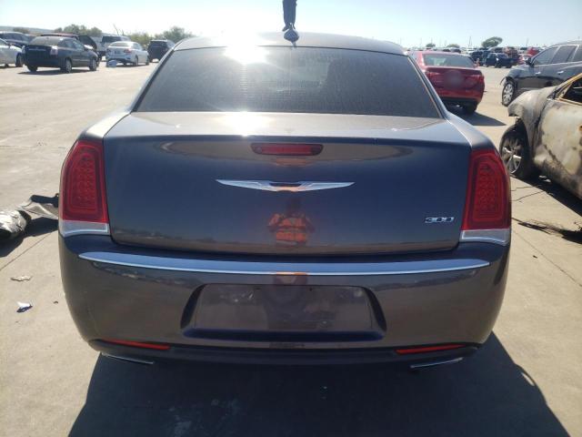 Photo 6 from auction – 2017 CHRYSLER 300 LIMITE with VIN 2C3CCAAG2HH506222