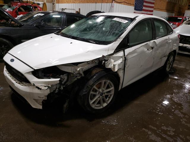 FORD FOCUS SE 2015 with VIN 1FADP3F22FL330386 - Photo from auction