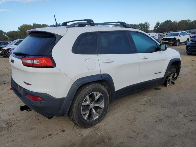 Photo 3 from auction – 2018 JEEP CHEROKEE T with VIN 1C4PJMBX1JD619889