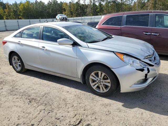 Photo 4 from auction – 2013 HYUNDAI SONATA GLS with VIN 5NPEB4AC3DH649476