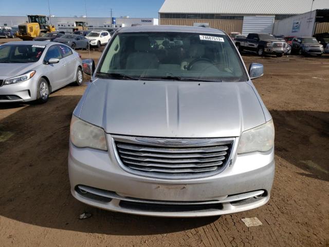 Photo 5 from auction – 2011 CHRYSLER TOWN & COU with VIN 2A4RR8DGXBR630954