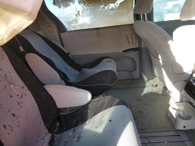 Photo 11 from auction – 2013 TOYOTA SIENNA LE with VIN 5TDKK3DC4DS293705