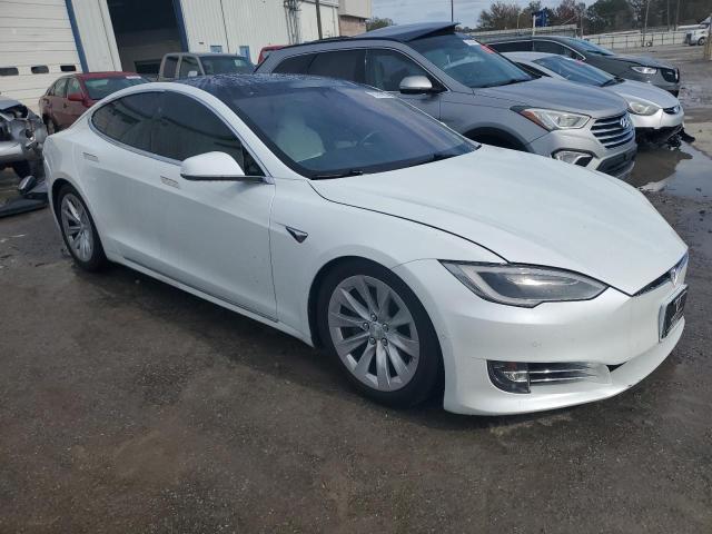 Photo 4 from auction – 2018 TESLA MODEL S with VIN 5YJSA1E2XJF243761
