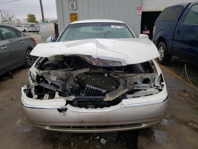 Photo 5 from auction – 2000 LINCOLN TOWN CAR S with VIN 1LNHM82W0YY891519