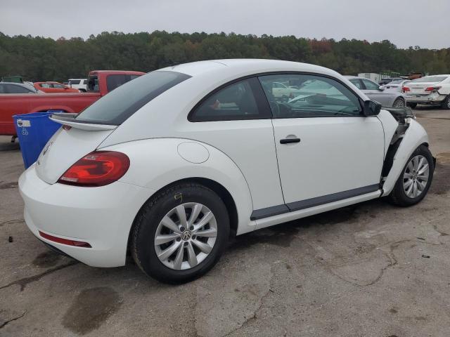 Photo 3 from auction – 2017 VOLKSWAGEN BEETLE 1.8 with VIN 3VWF17AT4HM603676