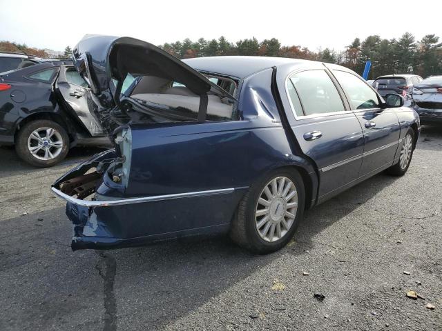 Photo 3 from auction – 2004 LINCOLN TOWN CAR E with VIN 1LNHM81W24Y653831