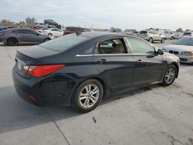 Photo 3 from auction – 2014 HYUNDAI SONATA GLS with VIN 5NPEB4AC6EH879353