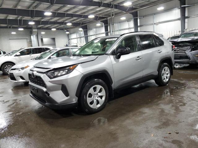 TOYOTA RAV4 LE 2019 with VIN JTMF1RFV3KJ002806 - Photo from auction