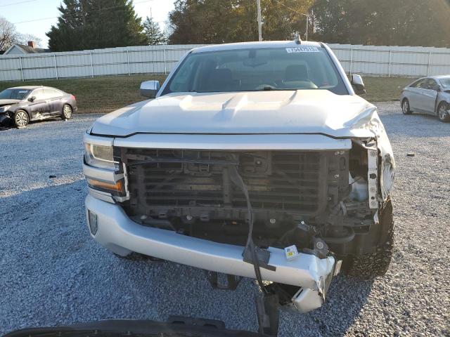 Photo 5 from auction – 2018 CHEVROLET SILVERADO with VIN 3GCUKREC9JG124137
