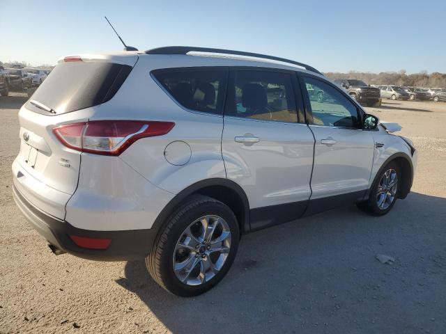 Photo 3 from auction – 2014 FORD ESCAPE SE with VIN 1FMCU9G92EUA93173