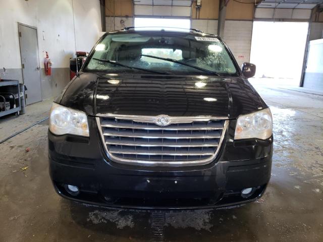 Photo 5 from auction – 2010 CHRYSLER TOWN & COU with VIN 2A4RR5DX2AR183484