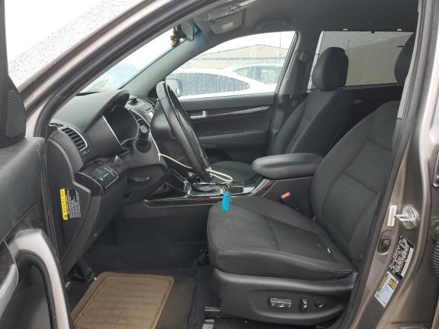 Photo 7 from auction – 2015 KIA SORENTO LX with VIN 5XYKT4A75FG570209