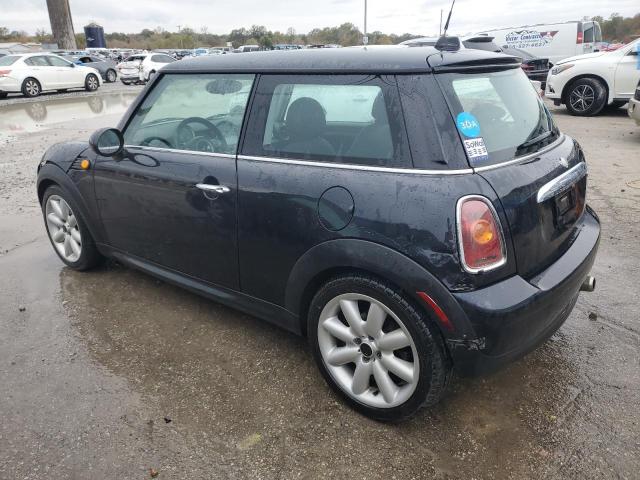 Photo 2 from auction – 2008 MINI COOPER with VIN WMWMF335X8TU68947