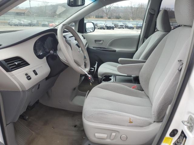 Photo 7 from auction – 2013 TOYOTA SIENNA LE with VIN 5TDKK3DC9DS349704