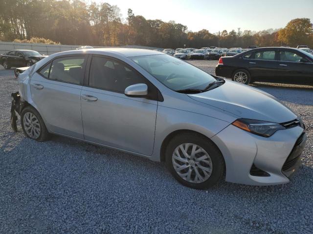 Photo 4 from auction – 2017 TOYOTA COROLLA with VIN 5YFBURHE6HP661938