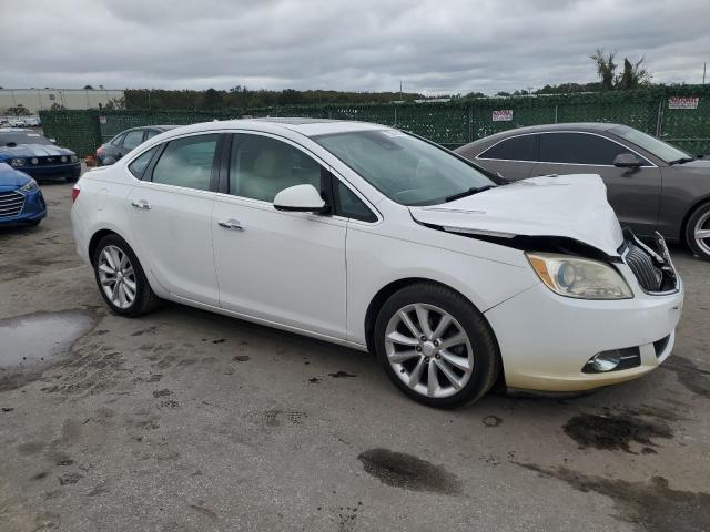 Photo 4 from auction – 2014 BUICK VERANO with VIN 1G4PS5SK2E4129275