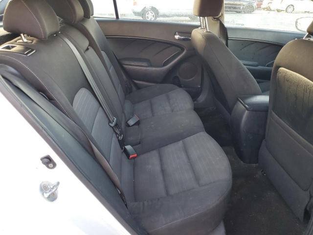 Photo 10 from auction – 2016 KIA FORTE LX with VIN KNAFK5A81G5536276