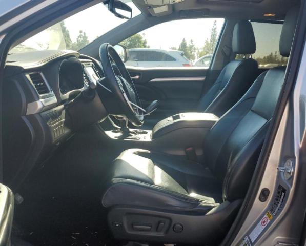 Photo 7 from auction – 2016 TOYOTA HIGHLANDER with VIN 5TDKKRFH6GS127718