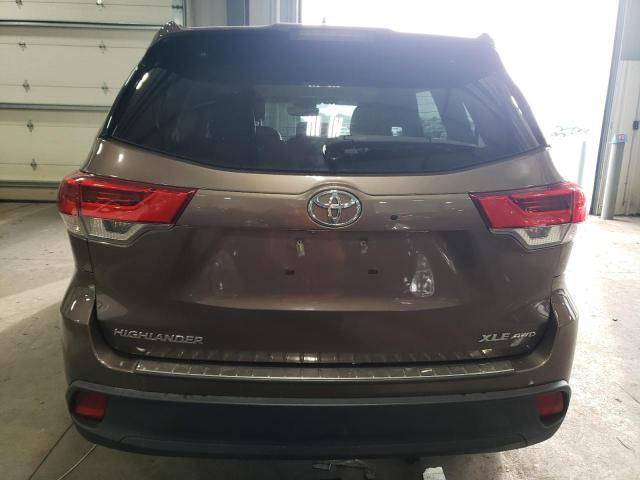 Photo 6 from auction – 2017 TOYOTA HIGHLANDER with VIN 5TDJZRFH8HS474864