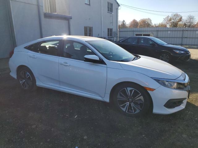 Photo 4 from auction – 2017 HONDA CIVIC EXL with VIN 2HGFC1F77HH646124